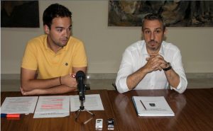 Rafael Magdalena y Enrique Máñez informan sobre la solicitud del taller de empleo