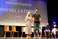 Mencion-especial-Rafael-Latorre